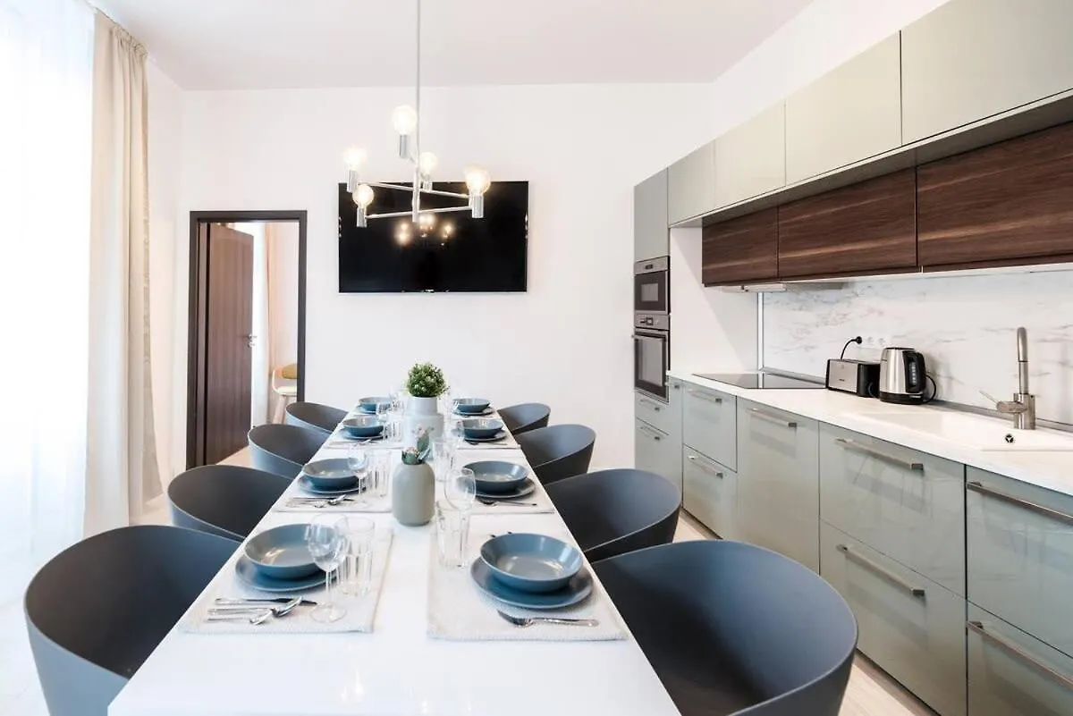 Brand New Stylish Very Central Apartment Budapešť