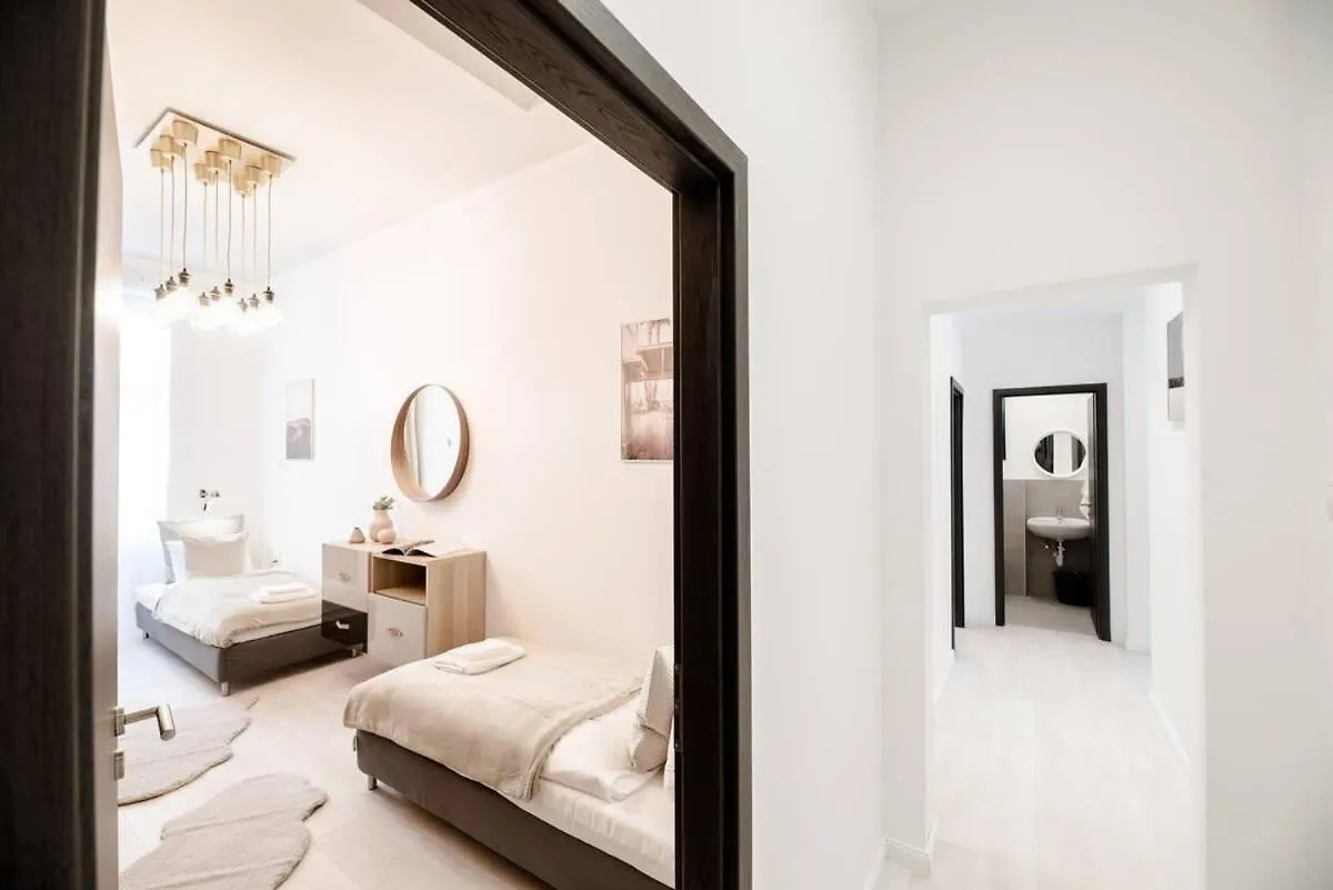 Brand New Stylish Very Central Apartment Budapest